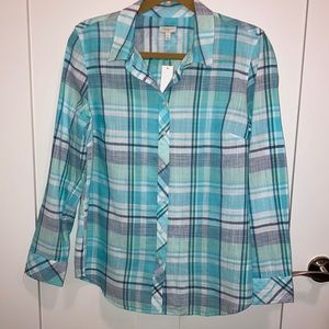 NWT womens front down button shirt. Turquoise plaid. Talbots.